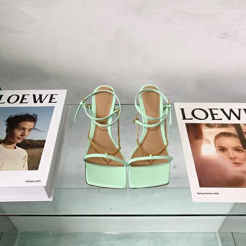 Picture of Bottega Veneta Shoes Women _SKUfw135903695fw